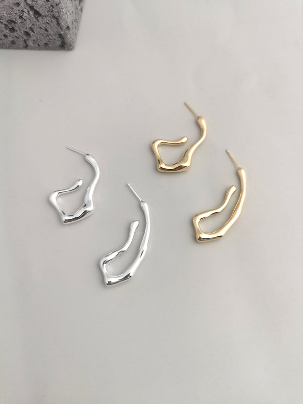 Tendril Hoop Earring